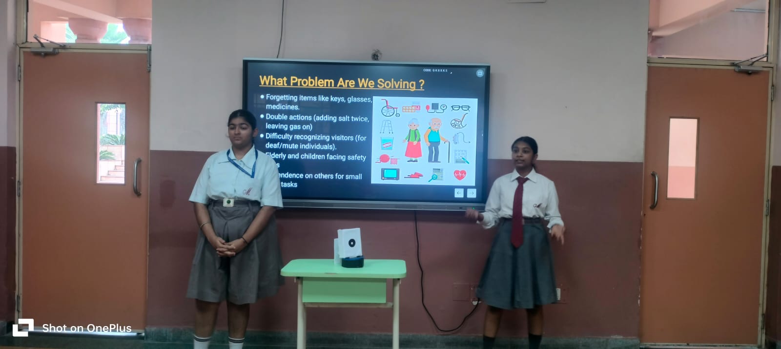 Nurturing Innovation: Interhouse Science Competition 'Scientific Ignetia'